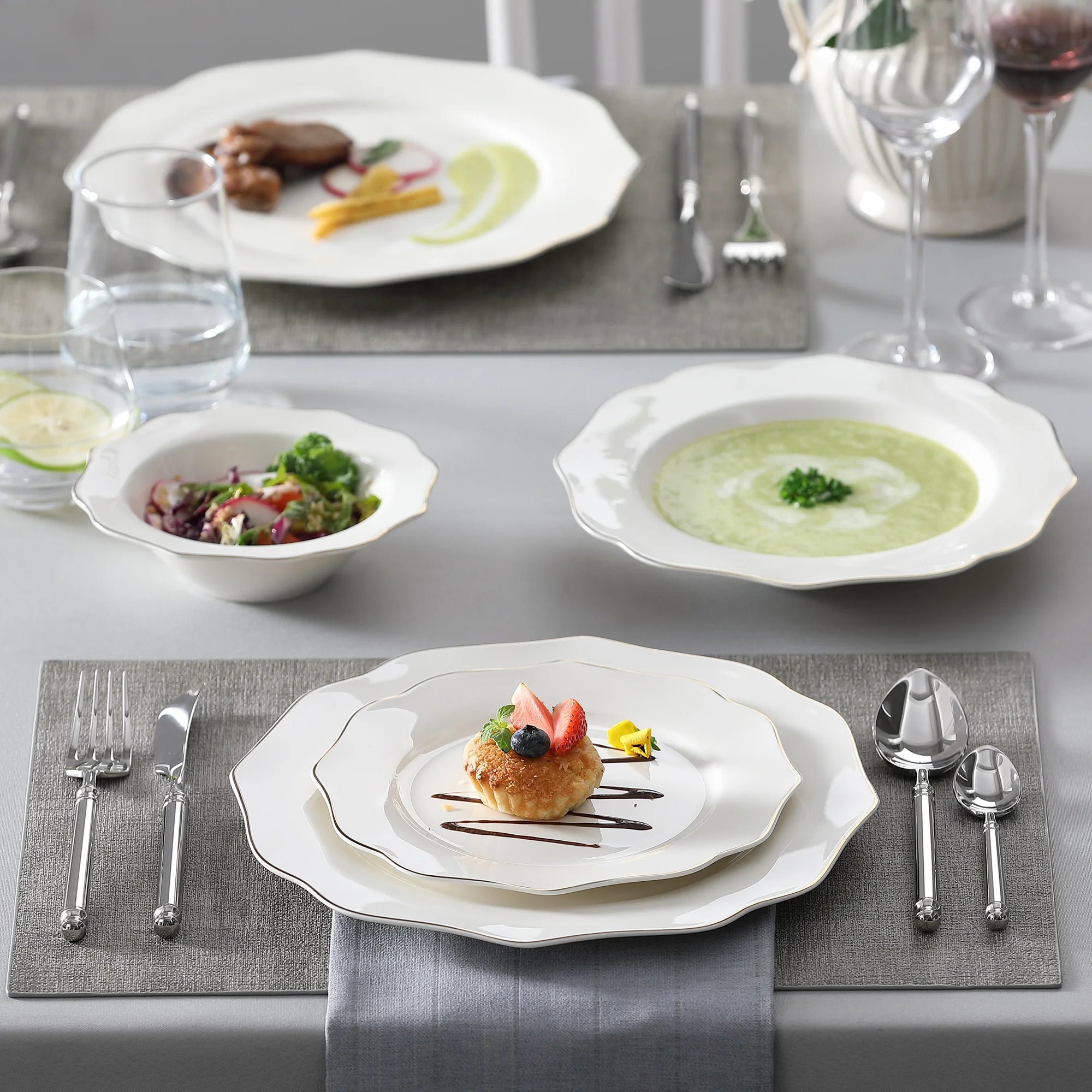 MALACASA 16/32-PIECE Nordic European Golden Rim White Porcelain Tableware Set with Bowl,Dinner&Dessert&Soup Plate Set for 4/8